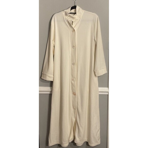 Anthony Richards Other - Anthony Richards Cream Medium Robe Long Sleeve Housecoat Duster
